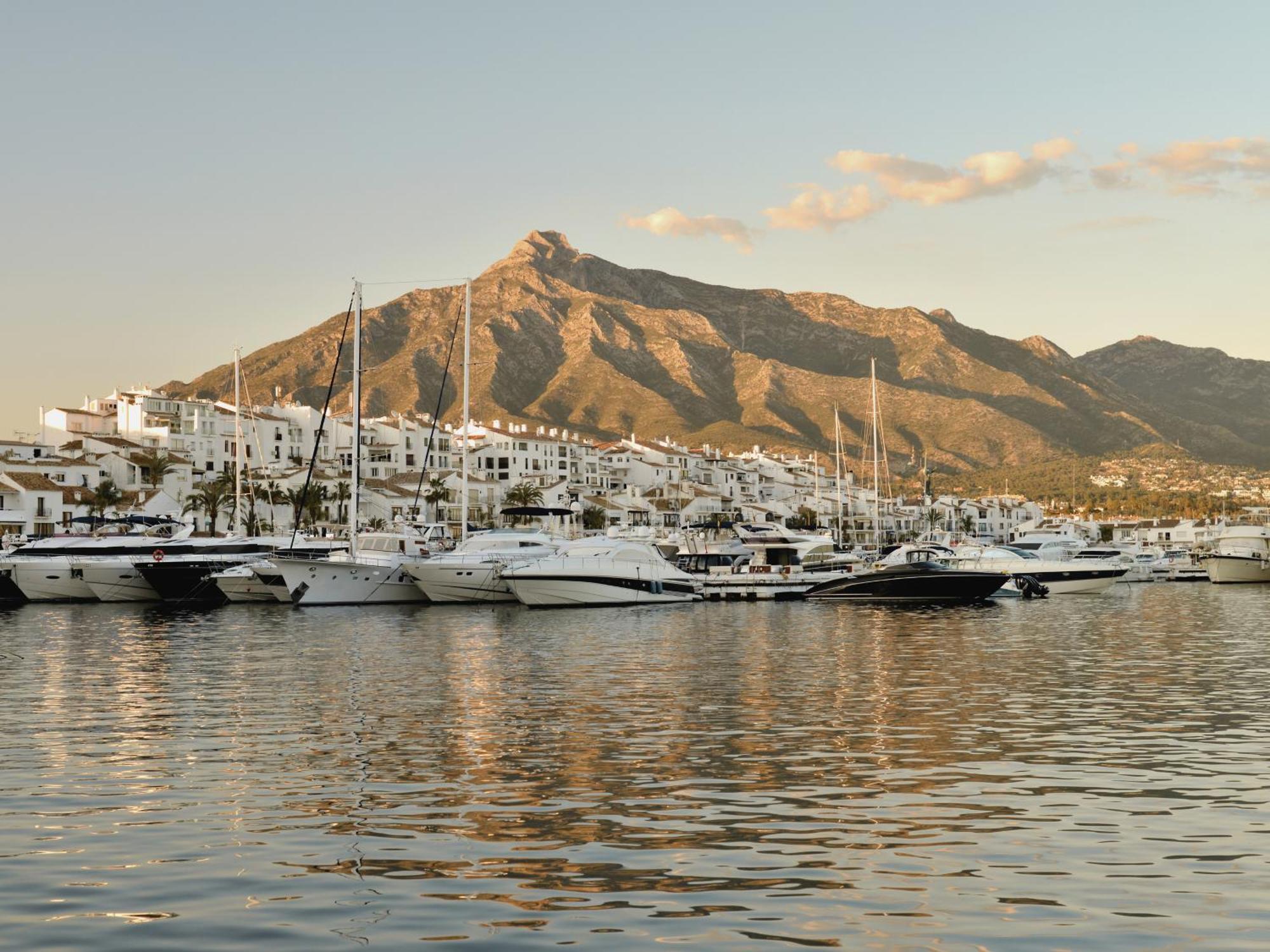 Vacation Marbella I Stylish 5Bdr Penthouse, Sea And Marina View Apartment Exterior foto